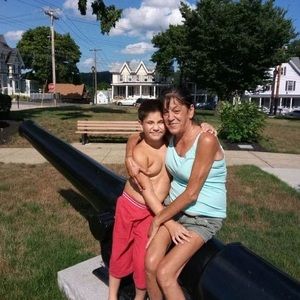 Meet your Posher, Viv